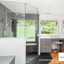 The-Luxury-of-Frameless-Shower-Doors-Transform-Your-Bathroom-Today 4